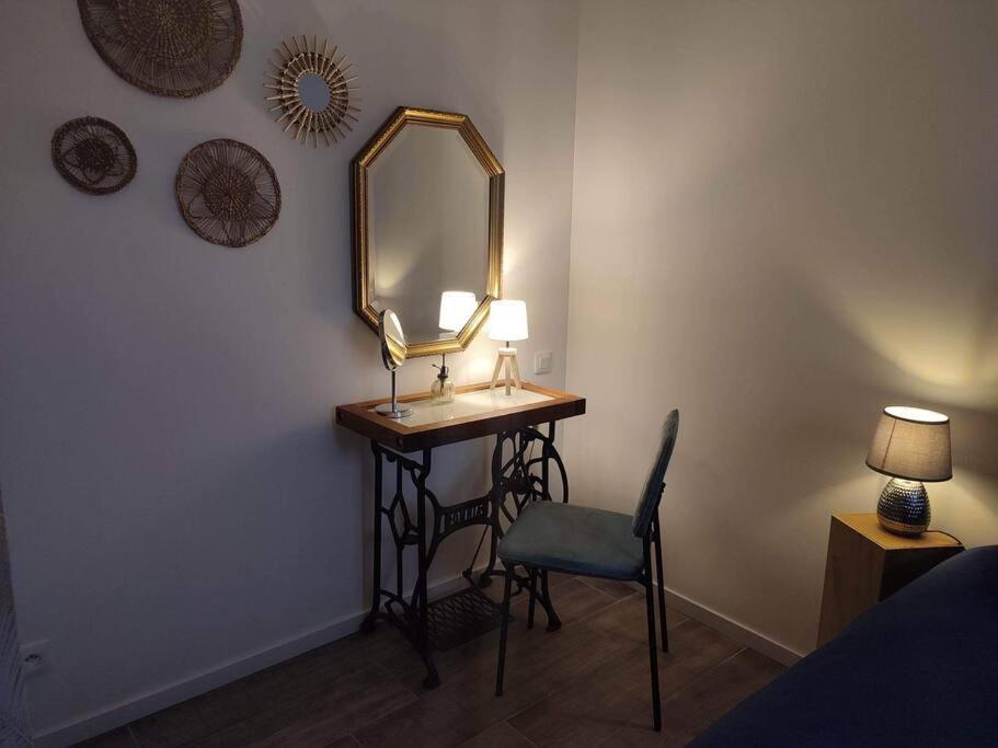 Appartement Cosy Au Pied Des Halles,Le Rossini Нарбонн Екстер'єр фото