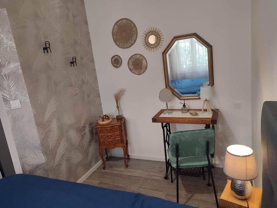 Appartement Cosy Au Pied Des Halles,Le Rossini Нарбонн Екстер'єр фото
