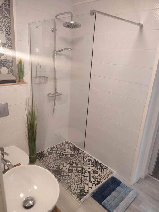 Appartement Cosy Au Pied Des Halles,Le Rossini Нарбонн Екстер'єр фото